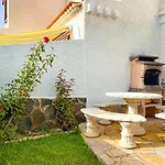 Cozy Townhouse With A Garden Playa de las Americas (Tenerife)